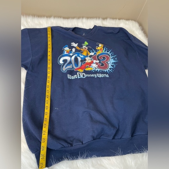 Disney World 2013 Navy Sweatshirt - Picture 8 of 12